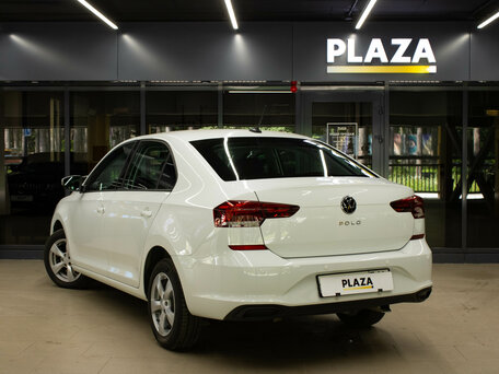 2020 Volkswagen Polo VI, белый, 1690000 рублей, вид 3