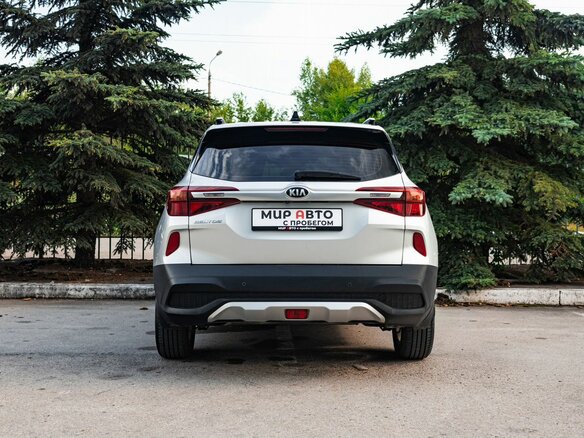 2021 Kia Seltos I, серый, 1800000 рублей - вид 7