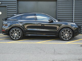 2026 Porsche Cayenne Coupé III Рестайлинг, чёрный, 19900000 рублей, вид 3