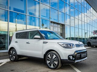 2019 Kia Soul II Рестайлинг, белый, 1598000 рублей, вид 1