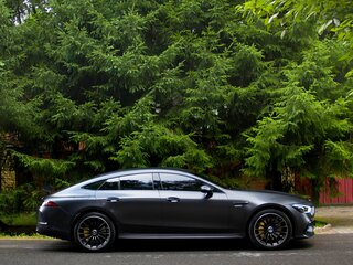 2020 Mercedes-Benz AMG GT 4-Door Coupe 43 I, чёрный, 7050000 рублей, вид 3