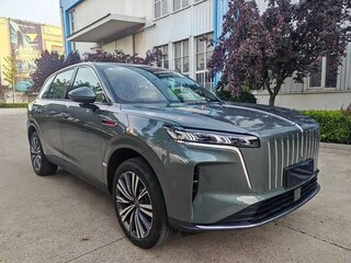 2026 Hongqi HS6 40 kWh, серебристый, 3050111 рублей, вид 1