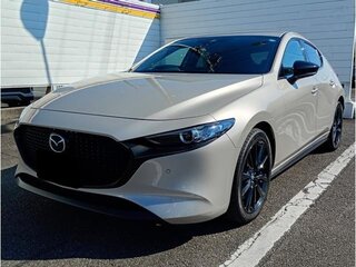 2022 Mazda 3 IV (BP), серебристый, 1425000 рублей, вид 1