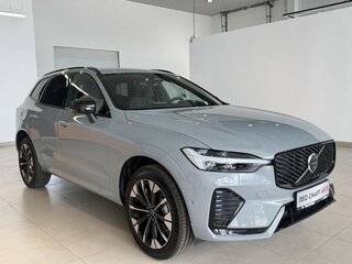 2026 Volvo XC60 II Рестайлинг 2, серый, 9400000 рублей, вид 2