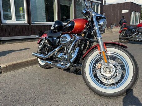 2011 Harley-Davidson Sportster 1200, красный, 650000 рублей, вид 2
