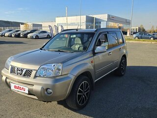 2003 Nissan X-Trail I, белый, 500000 рублей, вид 2