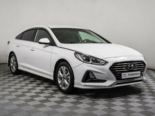 2019 Hyundai Sonata VII (LF) Рестайлинг, белый, 1558359 рублей, вид 3