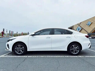2023 Kia K3 II (China Market) Рестайлинг, белый, 1255888 рублей, вид 4