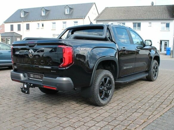 2026 Volkswagen Amarok II, чёрный, 10315000 рублей - вид 6
