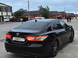 2019 Toyota Camry VIII (XV70), чёрный, 2500000 рублей, вид 5