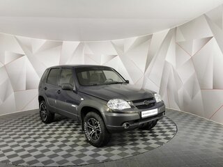 2013 Chevrolet Niva I Рестайлинг, зелёный, 485150 рублей, вид 3