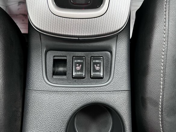 2015 Nissan Sentra VII (B17), серебристый - вид 22