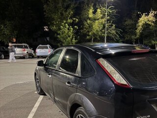 2010 Ford Focus II Рестайлинг, чёрный, 370000 рублей, вид 4