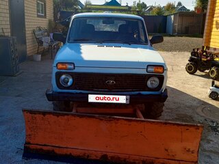 1998 Lada (ВАЗ) 2121 (4x4) I Рестайлинг, белый, 85000 рублей, вид 3