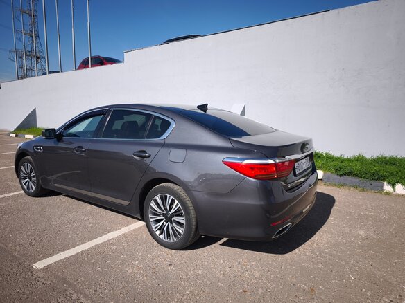 2017 Kia Quoris I Ресталинг 2, серый, 2200000 рублей - вид 4