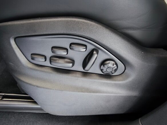 2026 Porsche Cayenne Coupé III Рестайлинг, серый, 22890000 рублей - вид 15