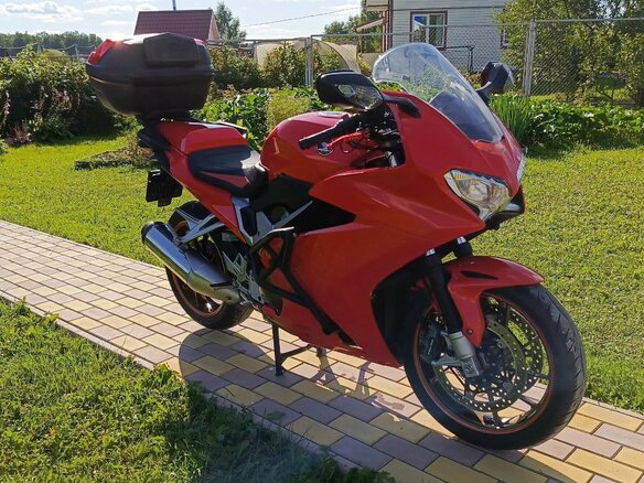 2015 Honda VFR 800, красный, 690000 рублей - вид 6