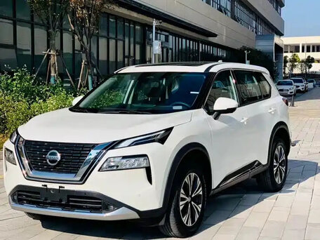 2023 Nissan X-Trail IV, белый, 2800000 рублей, вид 1