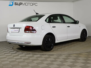 2018 Volkswagen Polo V Рестайлинг, белый, 1229990 рублей, вид 5