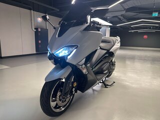 2019 Yamaha TMAX, серый, 900000 рублей, вид 3