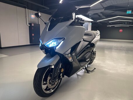 2019 Yamaha TMAX, серый, 900000 рублей, вид 3