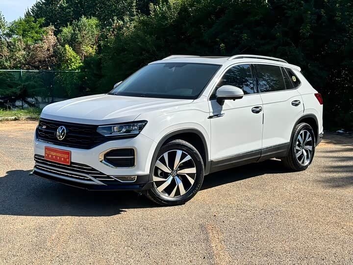 Открыть фотографии: Volkswagen Tayron I