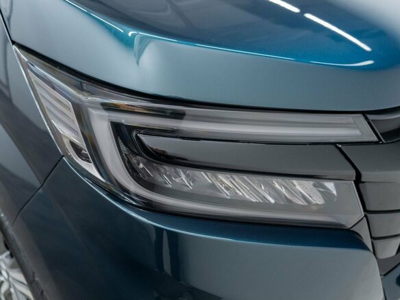 2017 Honda Stepwgn Spada V Рестайлинг, зелёный - вид 24