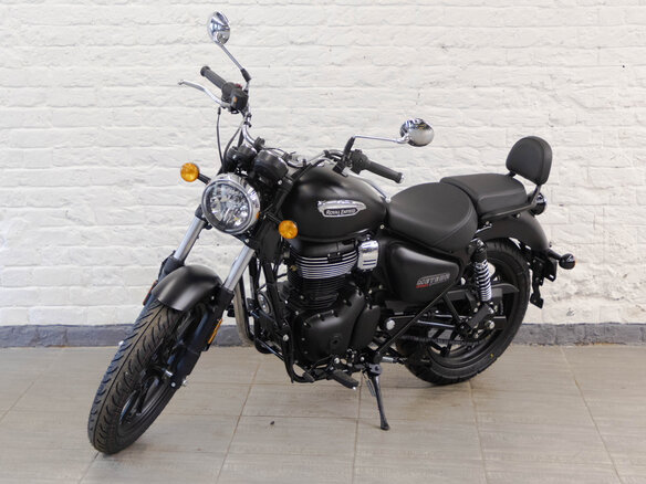 2026 Royal Enfield Meteor, чёрный, 510000 рублей - вид 1
