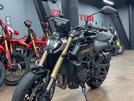 2025 QJMotor SRK 900, чёрный, 730000 рублей, вид 2