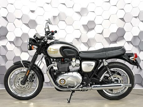 2026 Triumph Bonneville T120, чёрный, 1750000 рублей, вид 4