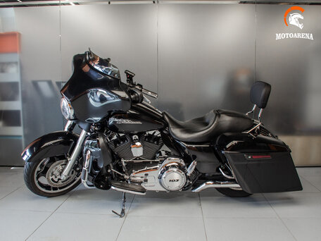 2012 Harley-Davidson Street Glide, чёрный, 929894 рублей, вид 4