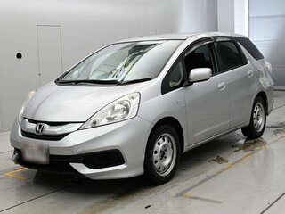 2014 Honda Fit Shuttle I Рестайлинг, серебристый, 710000 рублей, вид 1