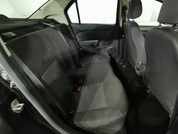 2017 Renault Logan II, чёрный - вид 14
