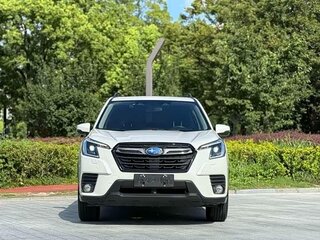 2023 Subaru Forester V Рестайлинг, белый, 2680000 рублей, вид 2