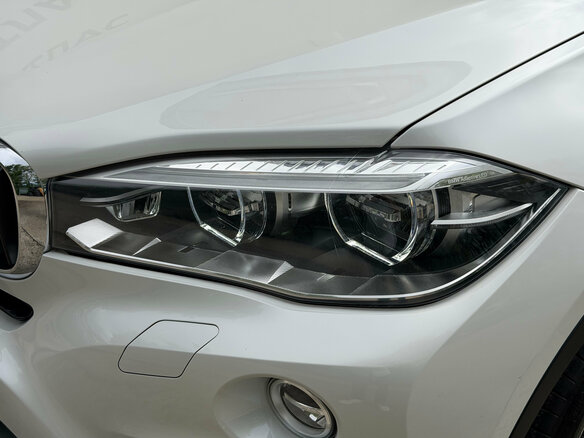 2017 BMW X6 30d II (F16), белый, 5100000 рублей - вид 8