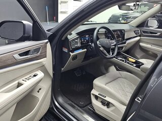 2025 Volkswagen Atlas I Рестайлинг 2, серый, 5720000 рублей, вид 5