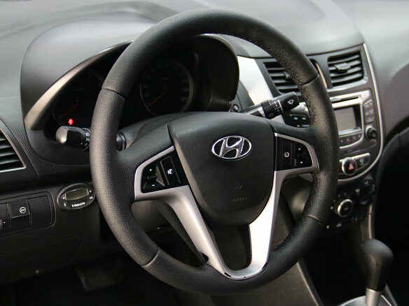 2013 Hyundai Solaris I, белый - вид 12