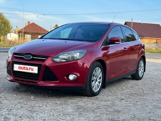 2011 Ford Focus III, красный, 750000 рублей, вид 1