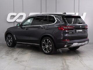2021 BMW X5 40i IV (G05/G18), серый, 6366000 рублей, вид 2