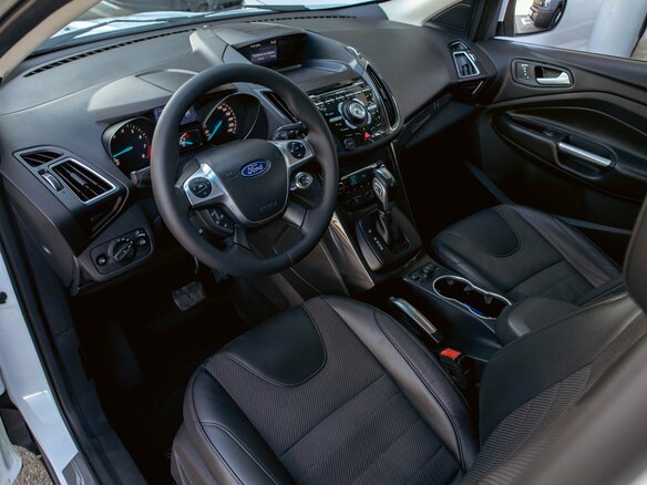 2016 Ford Kuga II, белый, 1195000 рублей - вид 14