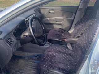 2009 Kia Rio II, серебристый, 550000 рублей, вид 4