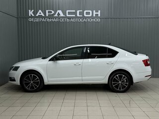 2019 Skoda Octavia III (A7) Рестайлинг, белый, 1820000 рублей, вид 5