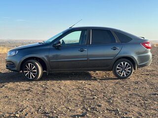 2026 Lada (ВАЗ) Granta I Рестайлинг, серый, 1160000 рублей, вид 3