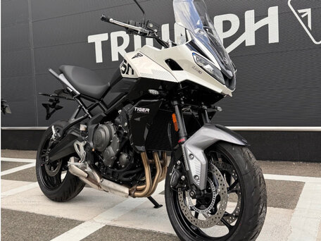 2026 Triumph Tiger Sport 660, белый, 799000 рублей, вид 2