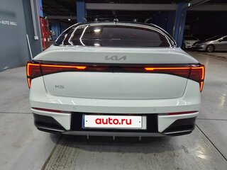 2026 Kia K5 III Рестайлинг, белый, 3870084 рублей, вид 5