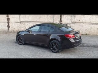 2013 Chevrolet Cruze I Рестайлинг, коричневый, 725000 рублей, вид 3