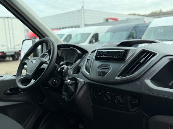 2021 Ford Transit, белый - вид 13