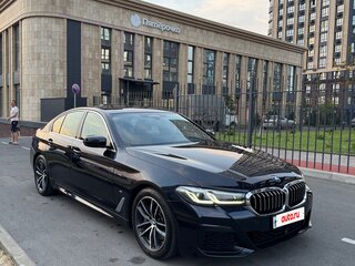 2020 BMW 5 серии 520i VII (G30/G31/G38) Рестайлинг, чёрный, 5100000 рублей, вид 1