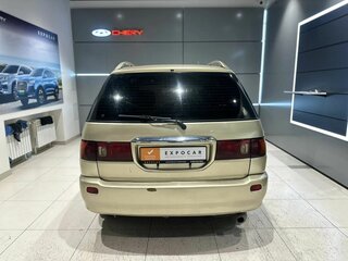 2001 Toyota Ipsum I (M10), серебристый, 349000 рублей, вид 5
