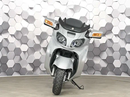 2005 Suzuki Burgman (SkyWave) 650, серебристый, 499000 рублей, вид 5